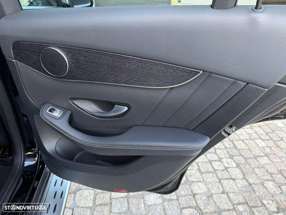 Mercedes-Benz GLC 300 - 31