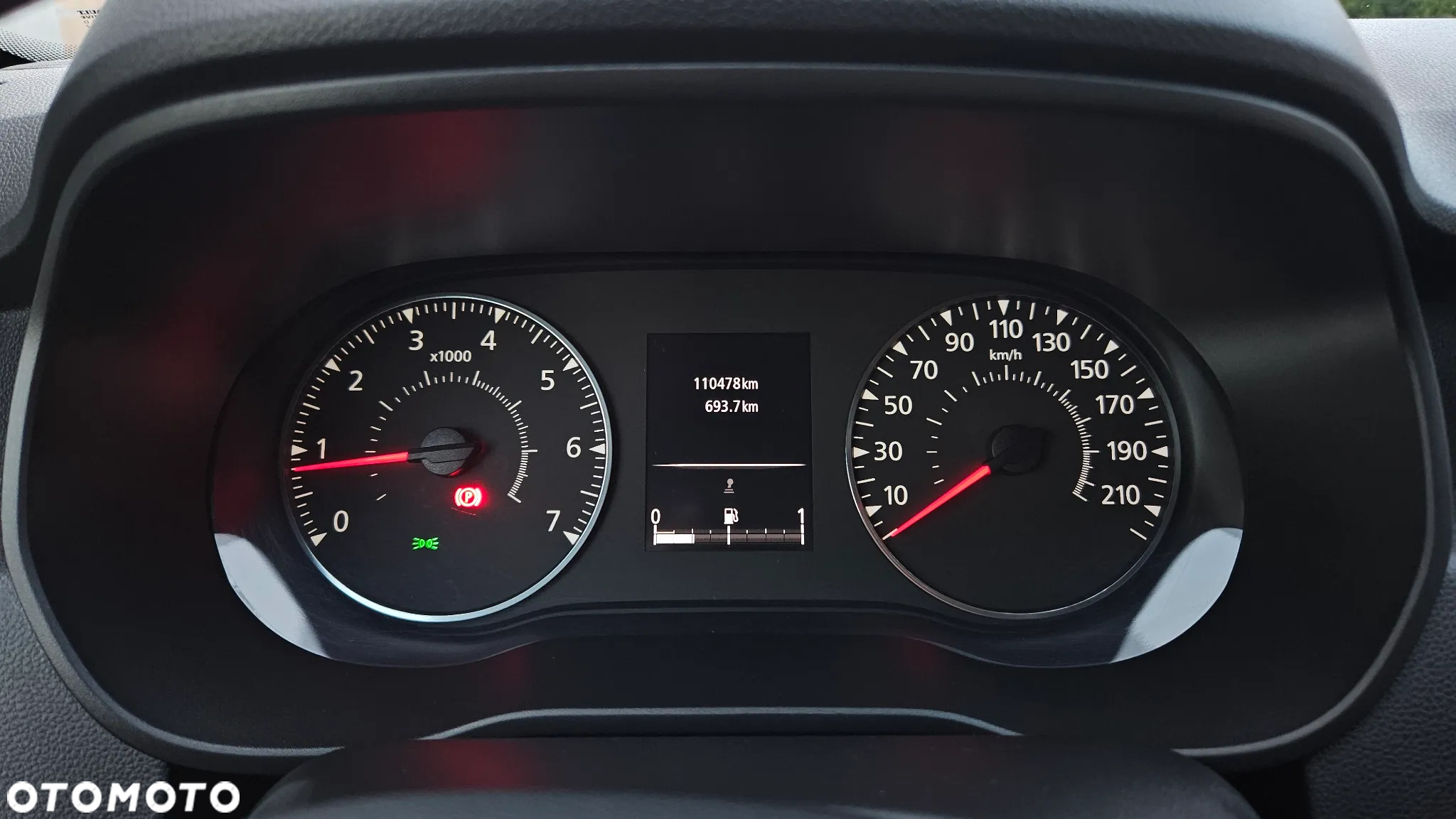 Dacia Duster 1.6 SCe Prestige - 36