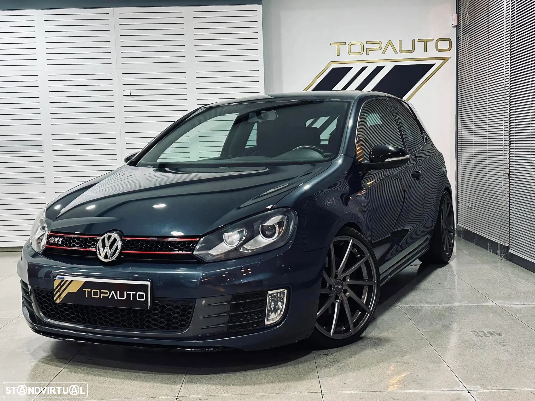 VW Golf 2.0 GTI - 1