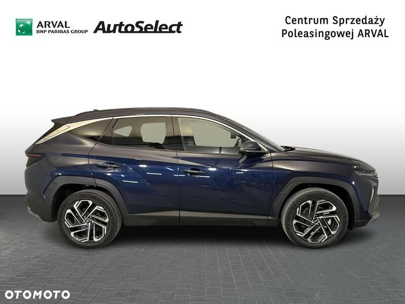 Hyundai Tucson - 8