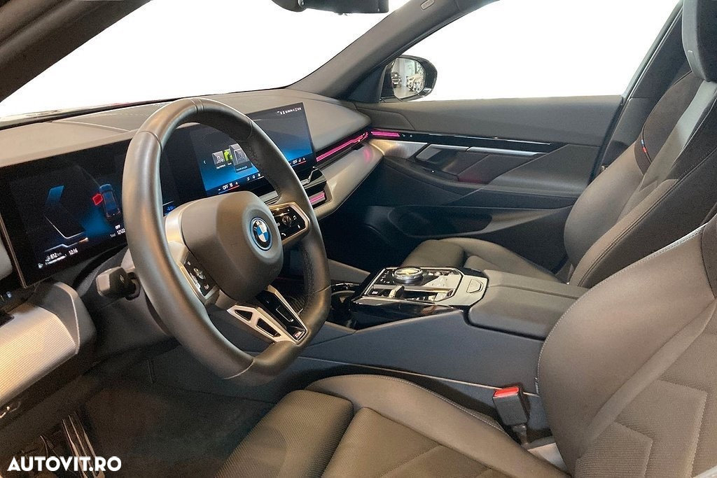 BMW Seria 5 530e xDrive AT PHEV - 11