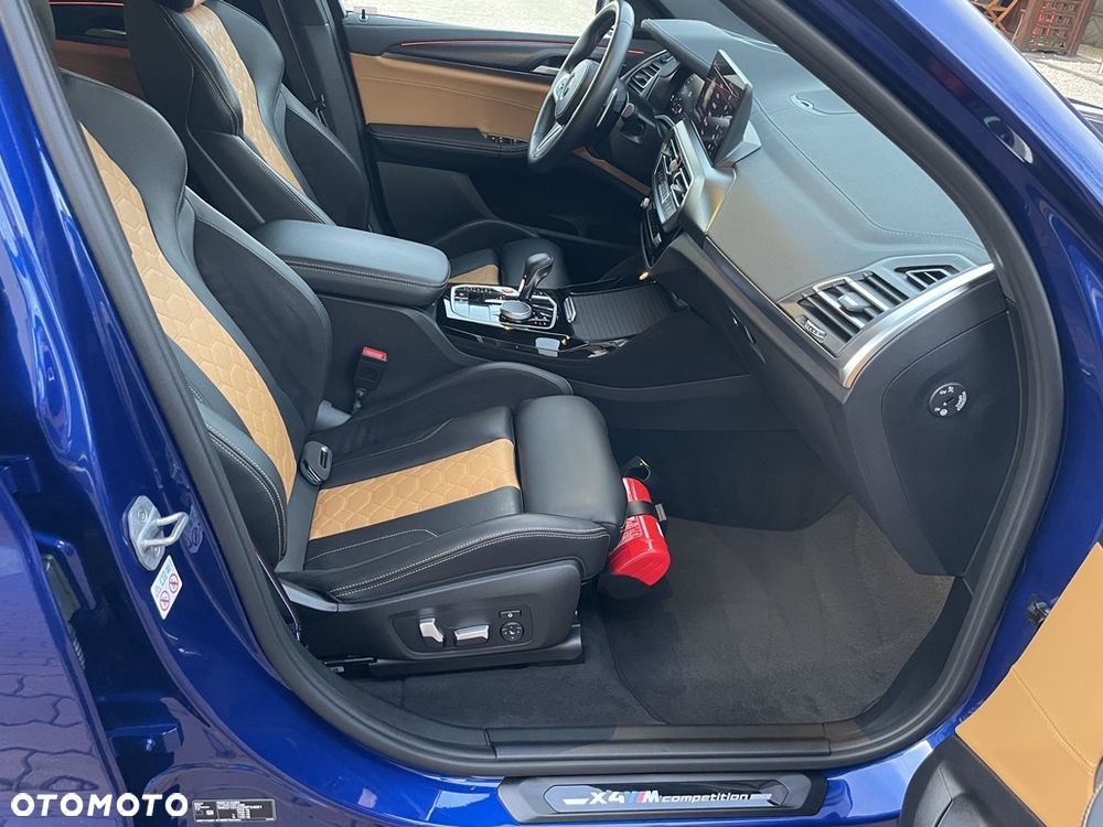 BMW X4 M - 25