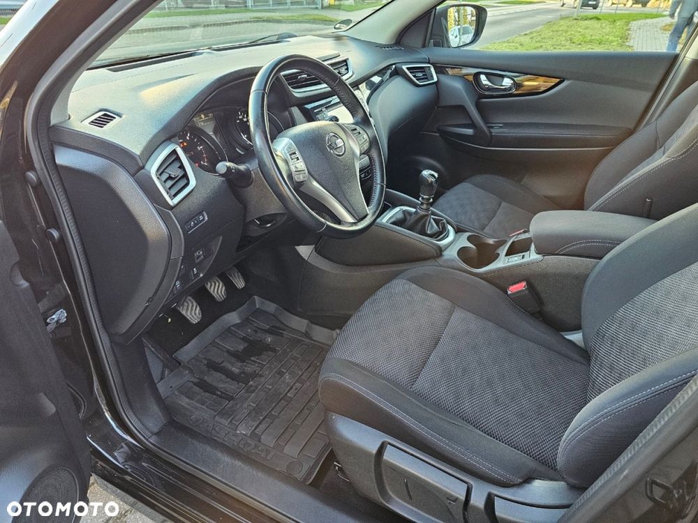 Nissan Qashqai - 17