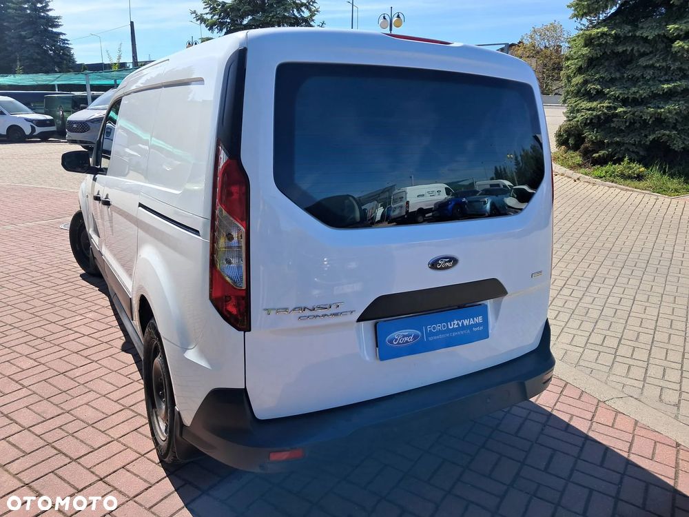 Ford Transit Connect - 11