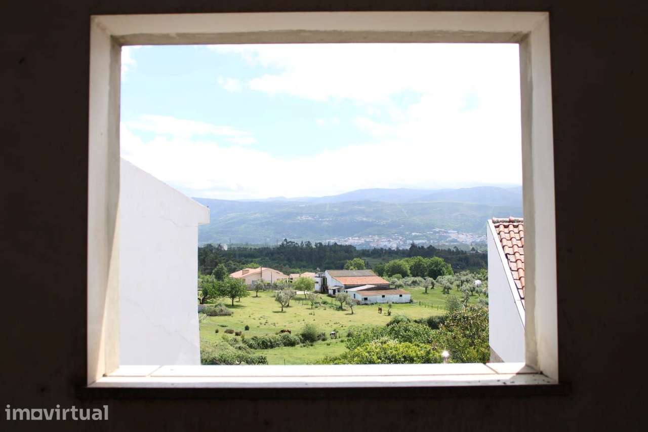 Prédio para venda, Seia - Grande imagem: 5/15
