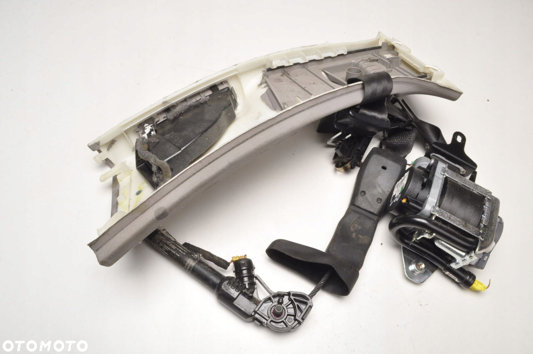 VOLVO S60 II V60 PAS PRAWY PRZÓD PRZEDNI 616155800 - 8