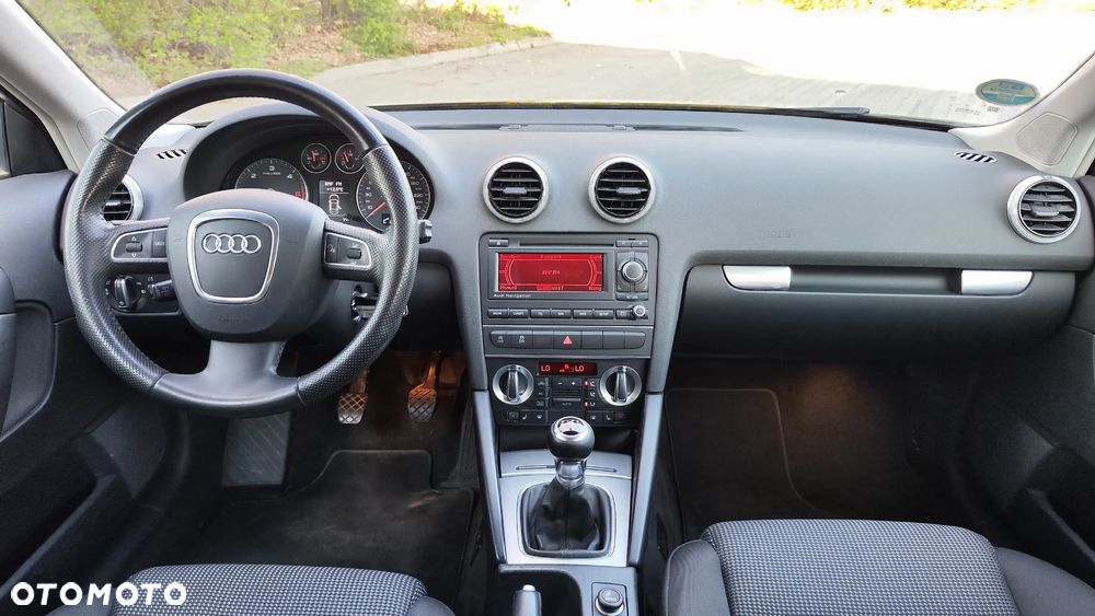 Audi A3 Sportback 2.0 TDI Ambition - 30