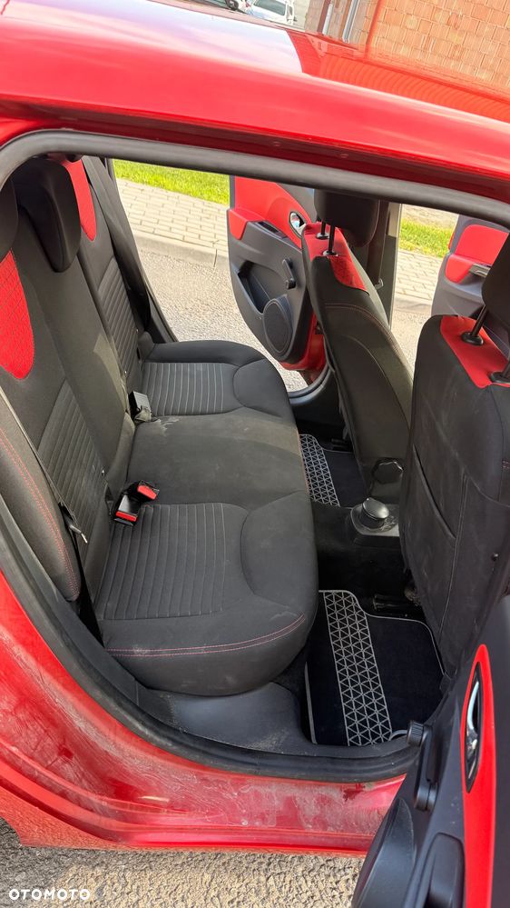Renault Clio 1.5 dCi Energy Intens - 11