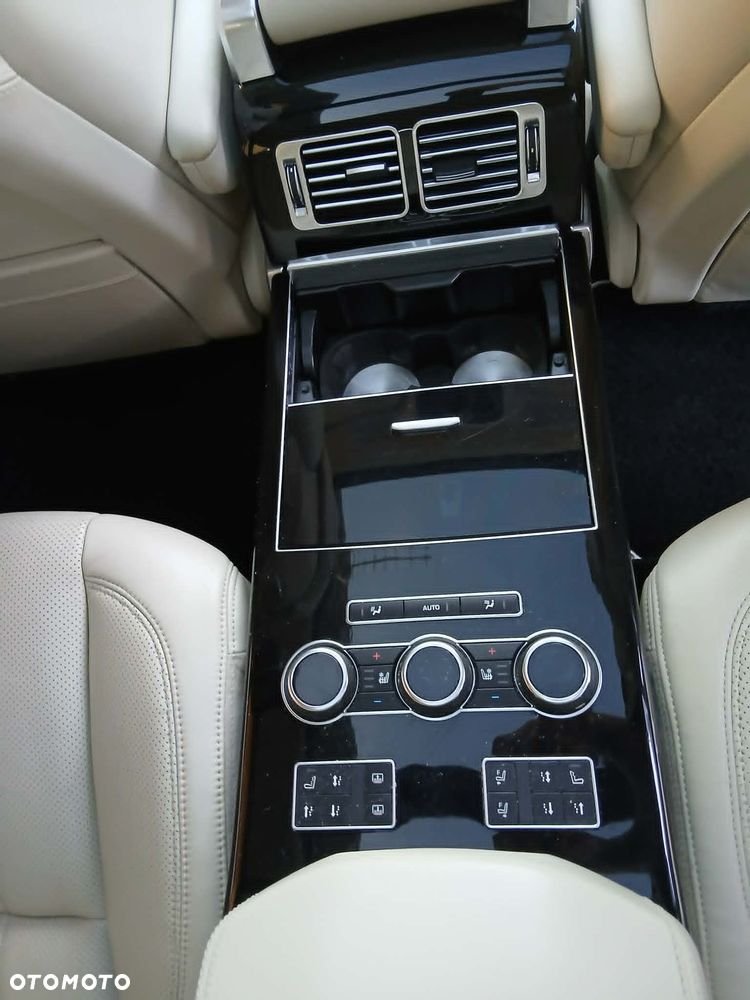 Land Rover Range Rover 4.4SD V8 LWB AB Black - 12