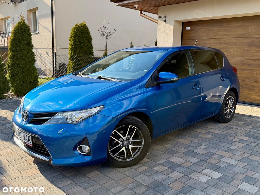 Toyota Auris 1.6 Premium Start - 36