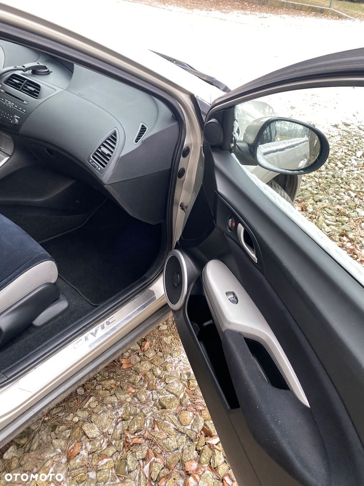 Honda Civic 1.8 TypeS - 6