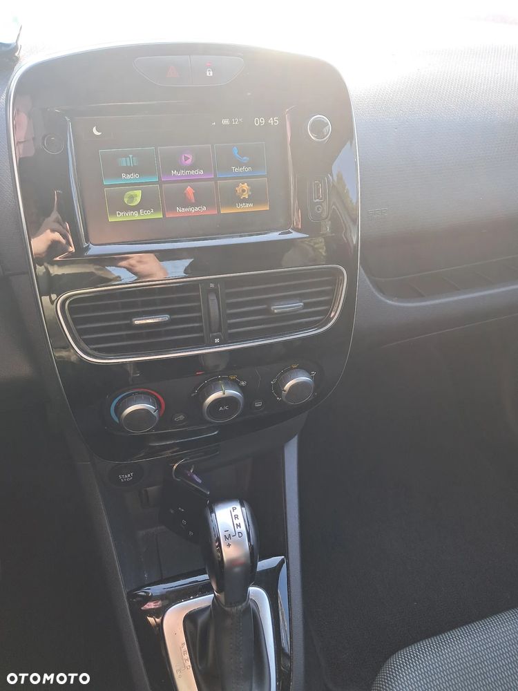 Renault Clio - 16