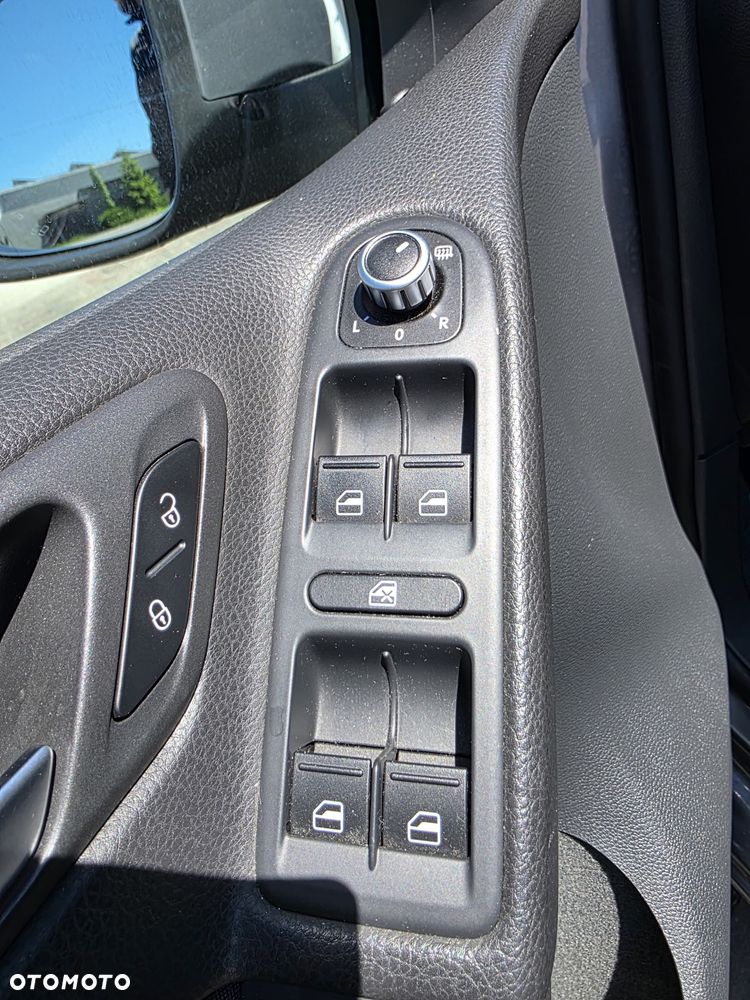 Volkswagen Golf 1.6 TDI BlueMot Comfortline DSG - 15