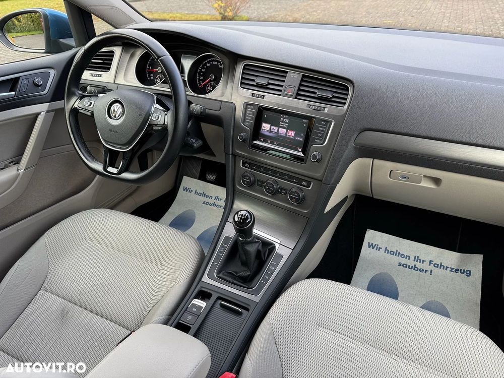 Volkswagen Golf 1.6 TDI BMT Comfortline - 14