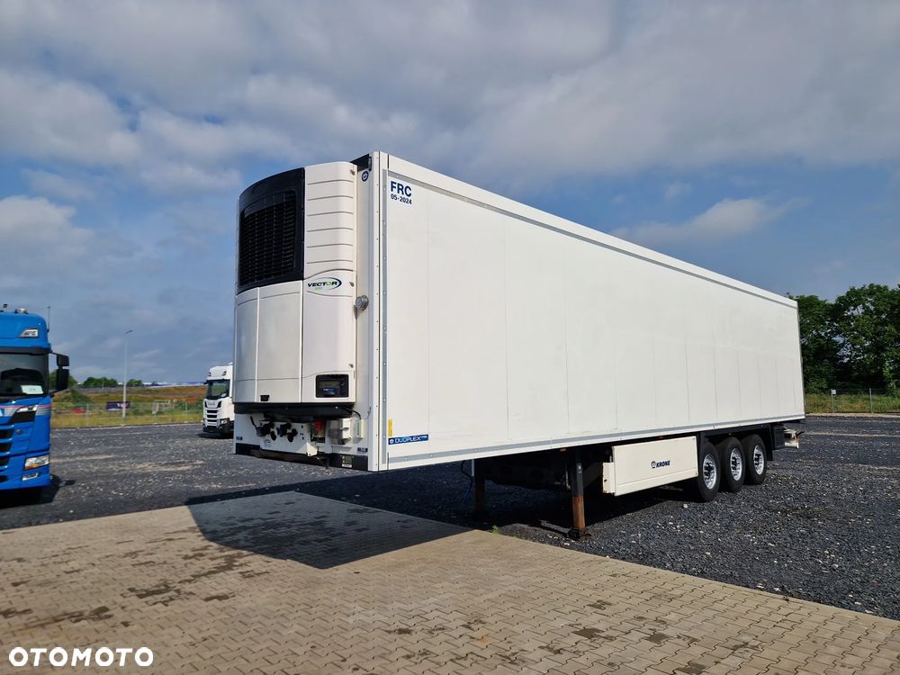 Krone SD CHŁODNIA/ DOPPELSTOCK/ CARRIER VECTOR 1950/ PODNOSZONA OŚ - 2