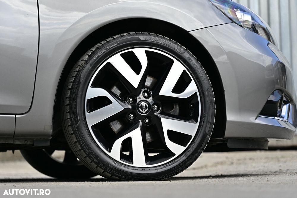 Nissan Pulsar 1.6 DIG-T Tekna - 9