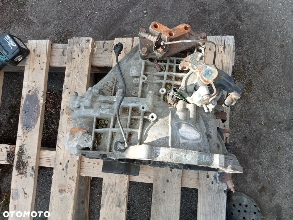 SKRZYNIA HYUNDAI I20 1.6 CRDI WBM6A 702303 - 2