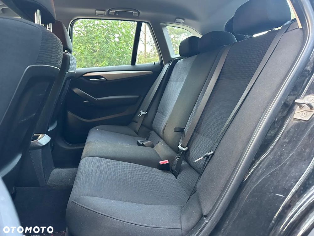 BMW X1 sDrive20d - 14