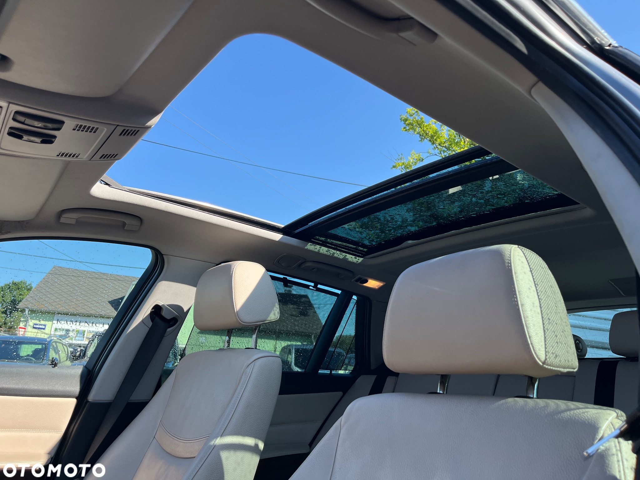 BMW Seria 3 325d DPF Touring Edition Exclusive - 12