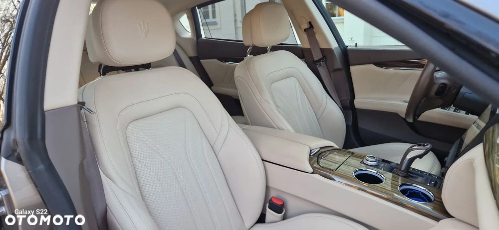 Maserati Quattroporte Q4 S - 11