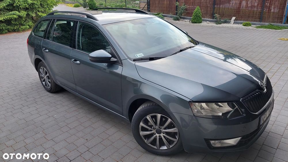 Skoda Octavia 2.0 TDI Ambition DSG - 1