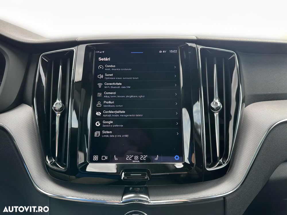 Volvo XC 60 T6 AWD Recharge Geartronic RDesign - 21