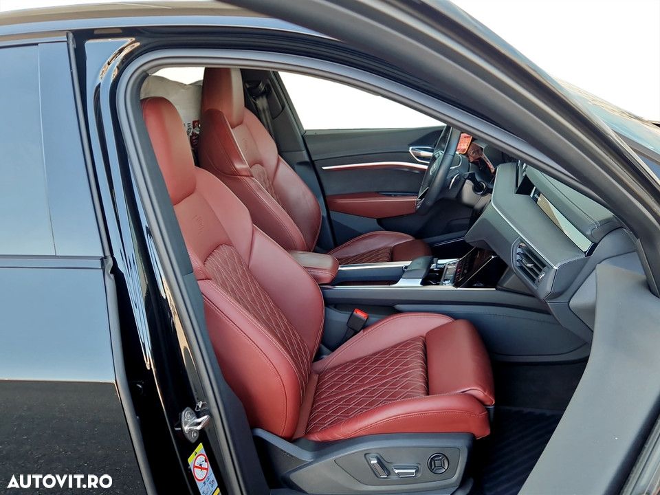 Audi e-tron Sportback - 14