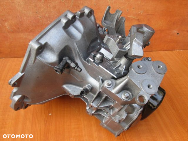 OPEL VECTRA C SIGNUM 1.6 1.8 16V BENZYNA SKRZYNIA 5 BIEGÓW sprawdzona ok. - 3