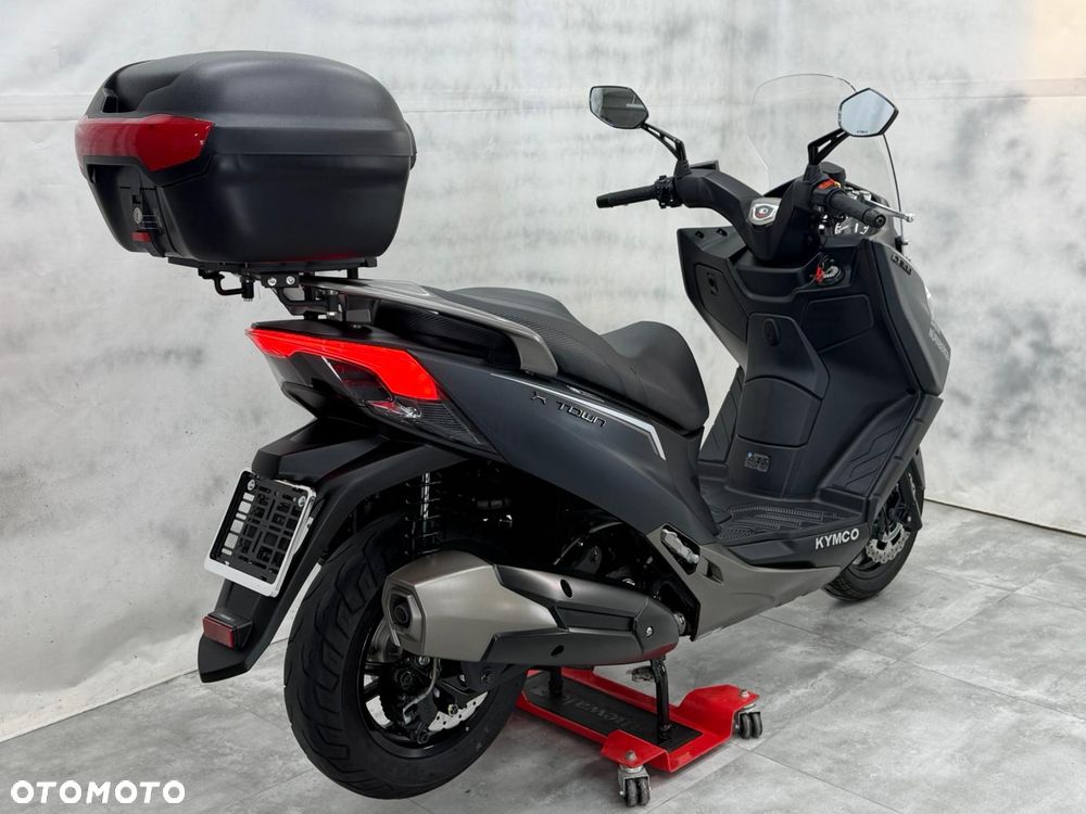 Kymco X-Town - 7