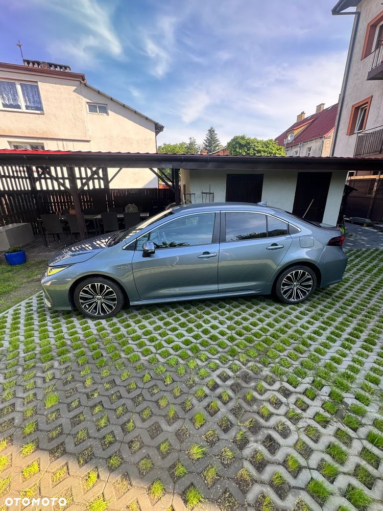 Toyota Corolla - 3