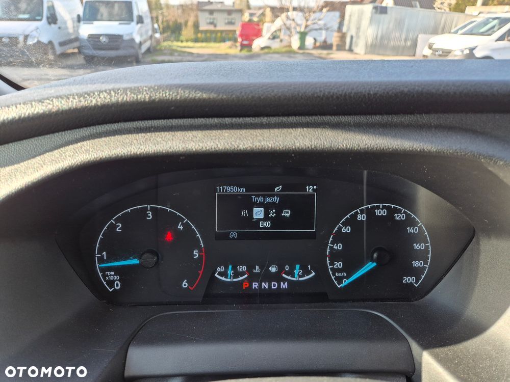 Ford Transit MK8 Lift - 35