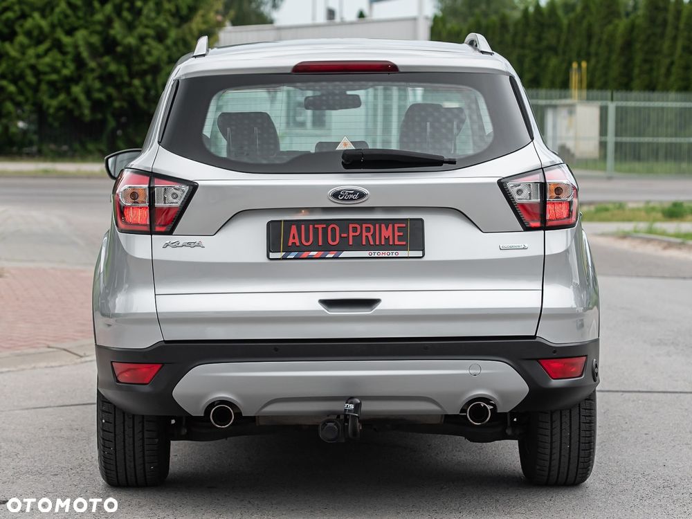 Ford Kuga - 11