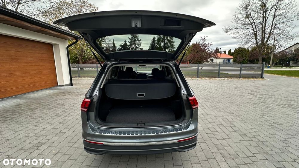 Volkswagen Tiguan - 13