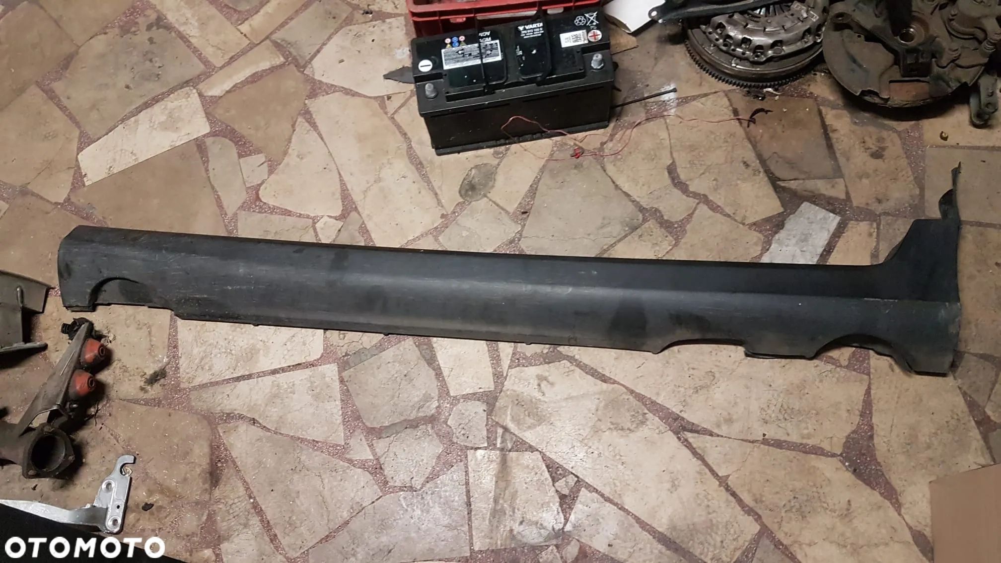 LISTWA PROGOWA LEWA VOLVO XC60 31294848 - 1