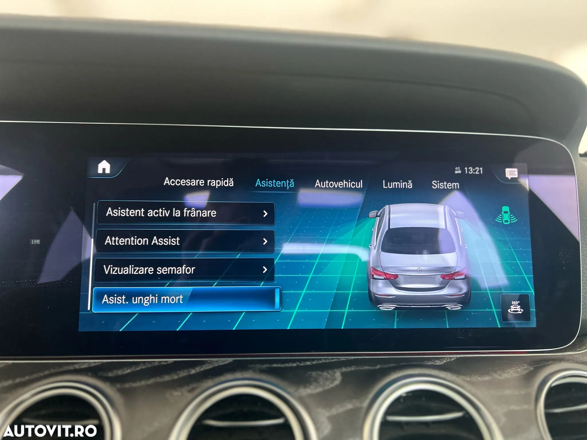 Mercedes-Benz E 300 de 4Matic 9G-TRONIC Avantgarde - 24