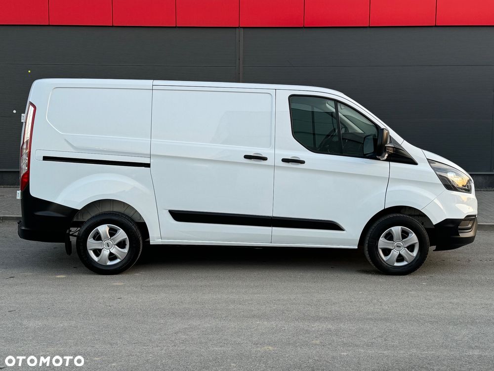 Ford Transit Custom - 10