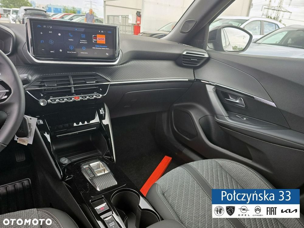 Peugeot 2008 - 13