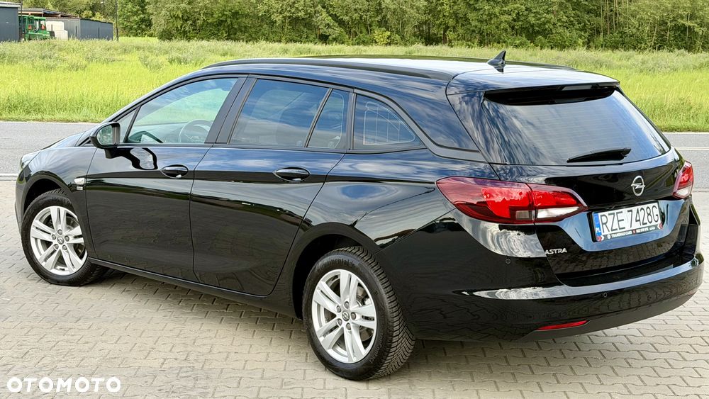 Opel Astra 1.4 Turbo Innovation - 10