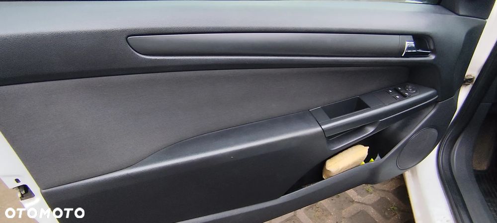 Opel Astra 1.4 Selection - 25