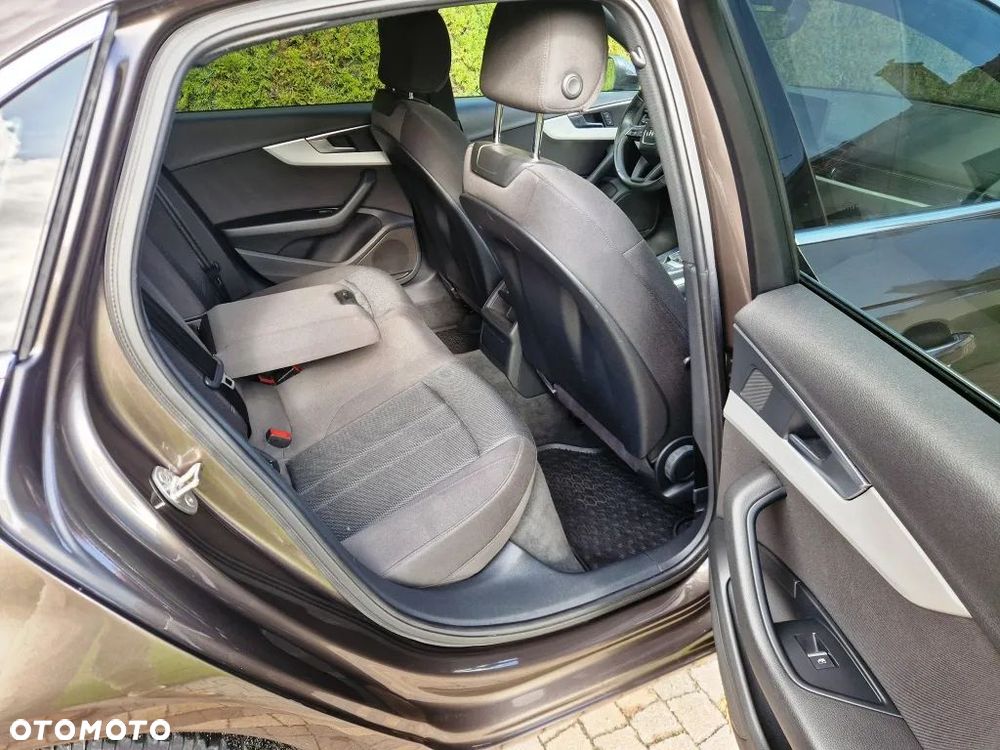 Audi A4 - 14