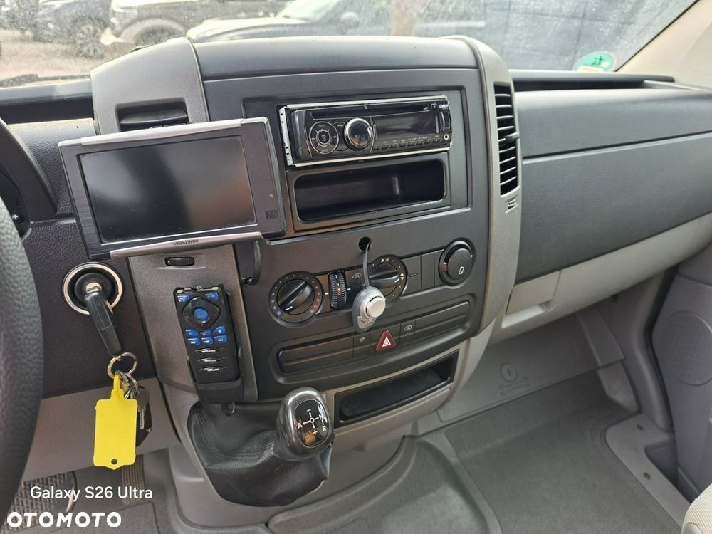 Volkswagen Crafter - 30