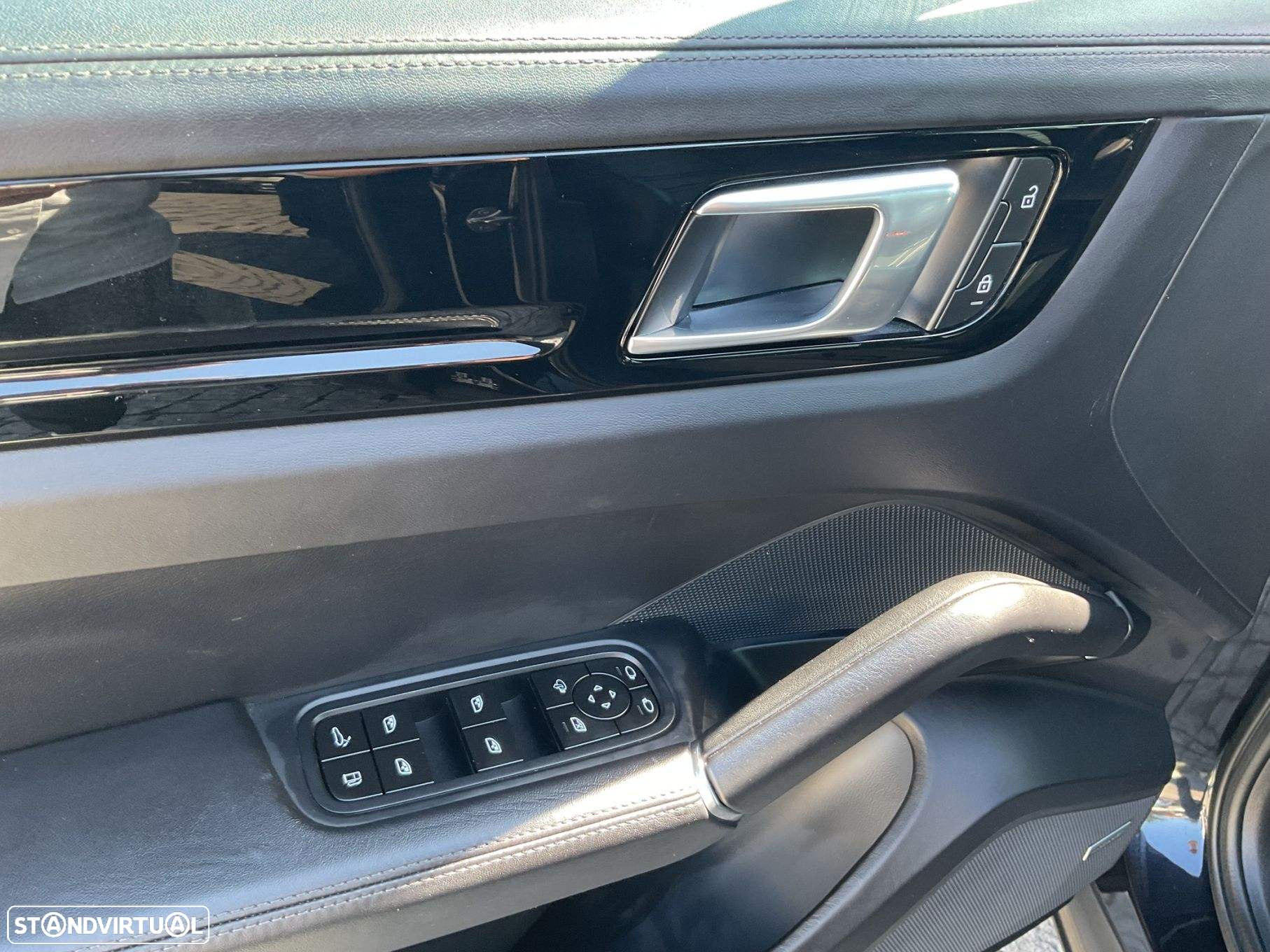 Porsche Cayenne E-Hybrid - 46