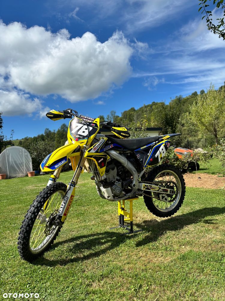 Suzuki RM-Z
