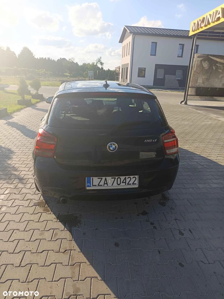 BMW Seria 1 116d - 2