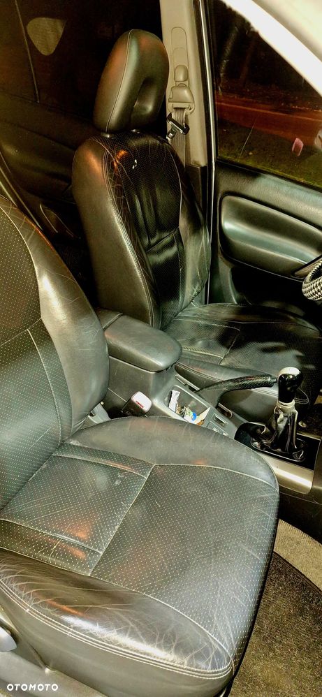 Toyota RAV4 2.0 D-4D 4x4 - 14