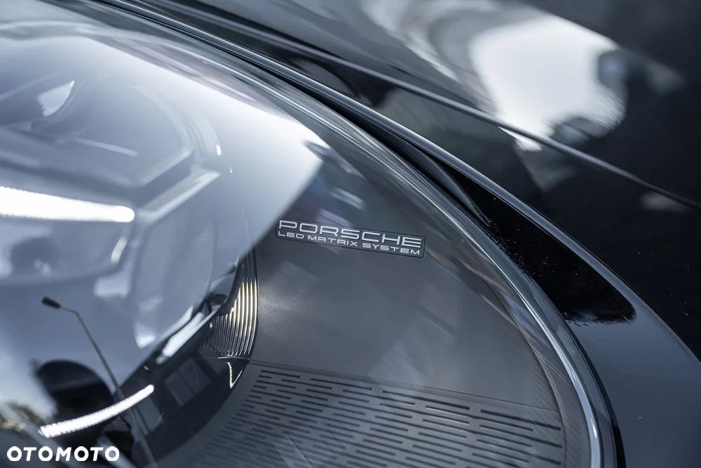 Porsche 911 Turbo S - 38