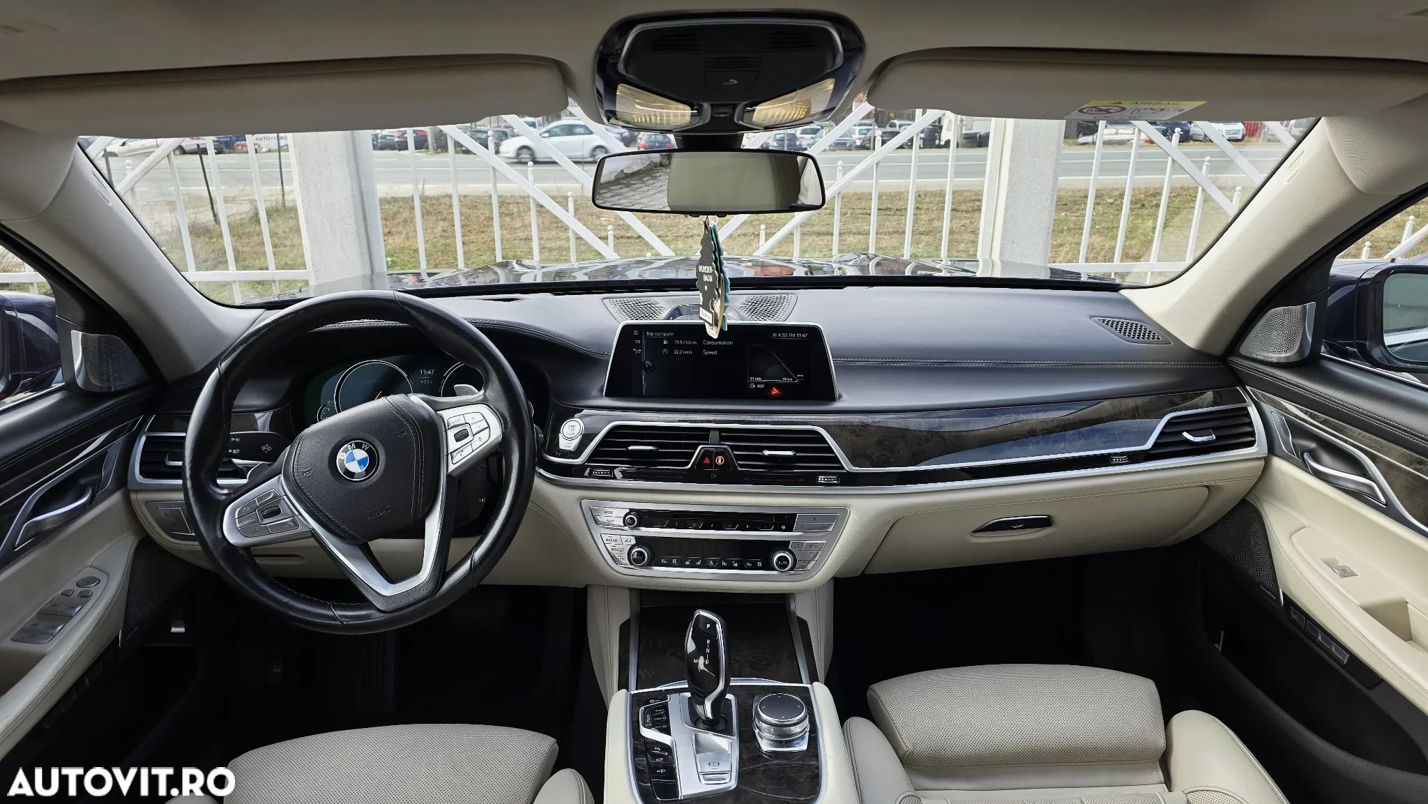 BMW Seria 7 740d xDrive - 17