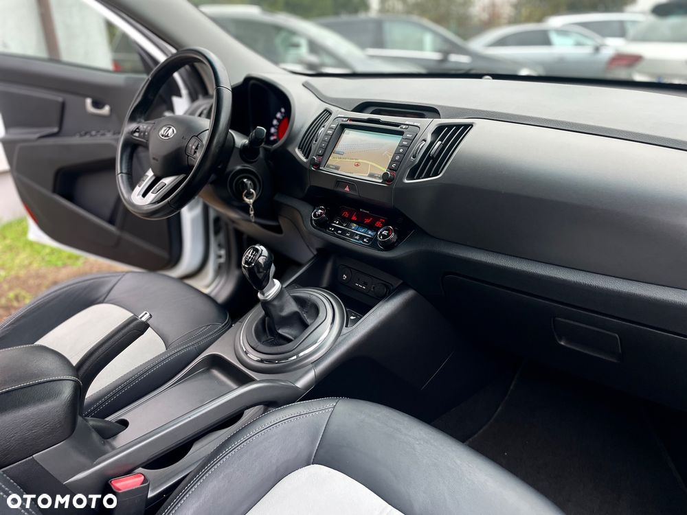 Kia Sportage 1.7 CRDI 2WD Edition 7 - 16