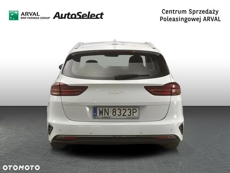 Kia Ceed - 5