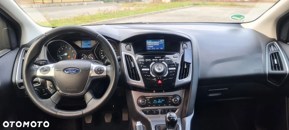Ford Focus - 11